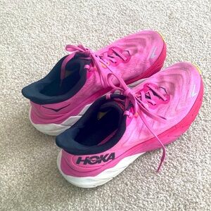 Hoka Ahari 6 Size 9B